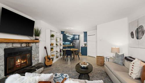 Fully updated condo ski in ski out hot tub pool - Foto 2