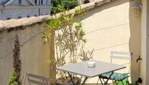 La Dolce Vita Nîmoise Terrasse 100 m des Arènes - Foto 3