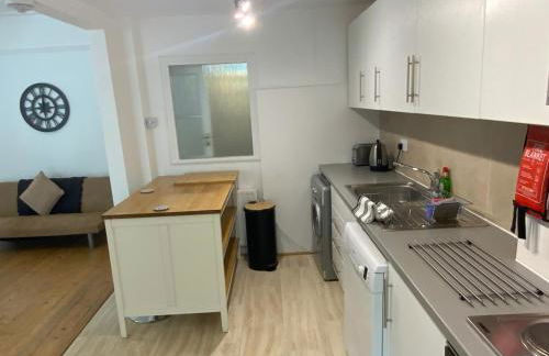 Right by Leigh Broadway Private Garden large ground fl apt - Foto 14