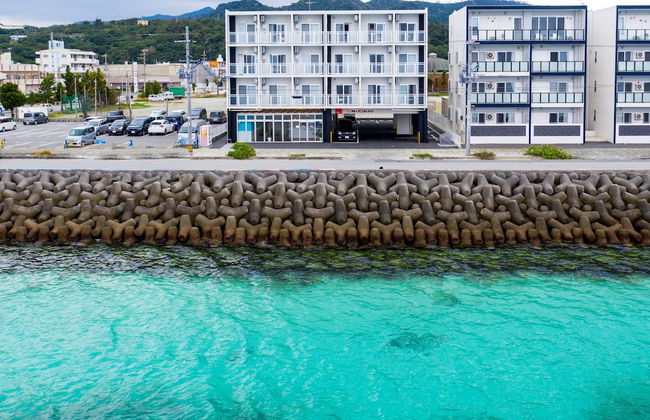 Mr.KINJO in MOTOBU OCEAN TERRACE - Photo 1