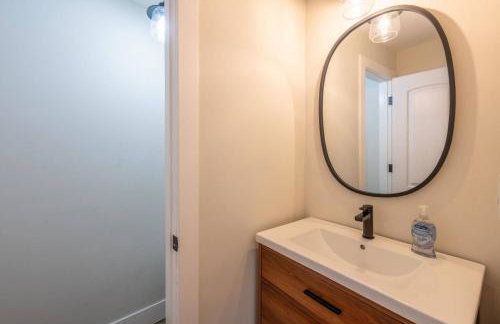 Pool House Near NYC FIFA Stay for Groups - Foto 67