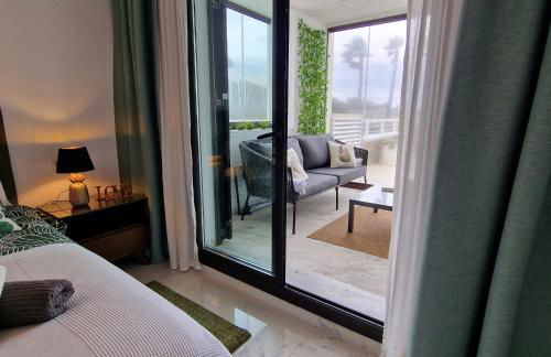 Casares del Mar Luxury Apartment - Photo 8