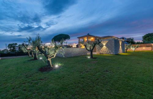 Villa Vistra, Brand New Luxury Villa with Poolbar - Foto 38