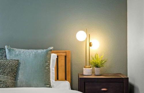 Luxury 4BR Dallas Home with Game Room and Fire Pit - Foto 38