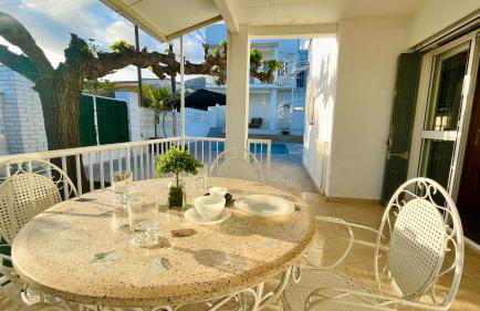 Villa acogedora con piscina privada ideal para familias - Foto 10