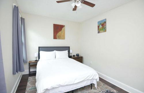 Spacious Home with Parking, Laundry - Near RU, RWJ, NJ Transit - Foto 27