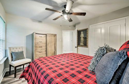 Modern Montgomery Home with Backyard, Deck, and Grill - Photo 24