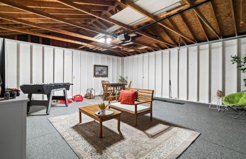 Lake Cottage with Hot Tub and Game Room - Foto 21