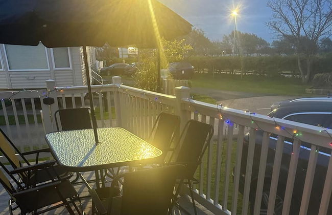 3 Bed Caravan - Sleeps 6 - Pets - 5 min to Beach - Foto 13