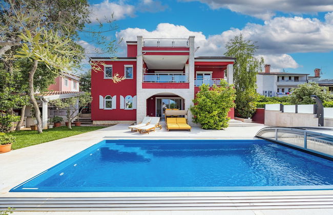 Apartment Ayni With Private Pool - Foto 1