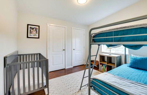 Serene Sequim Retreat with Deck Pets Welcome! - Foto 25