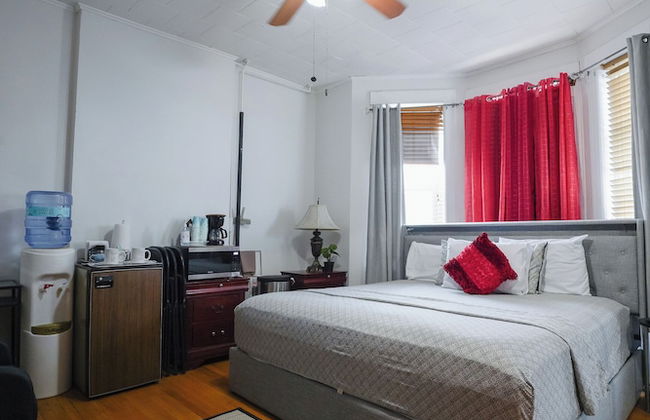 The Bergen Nest 2BR - Photo 11