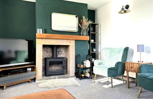 Peak District Getaway Retreat! The most Stunning Garden Views - Firepit - Brand newly refurbished - Perfect for friends & family getaways - Photo 39