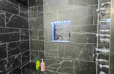 Curacao vs Ivory Coast, Lock in NOW! Sleeps 14 - Foto 29