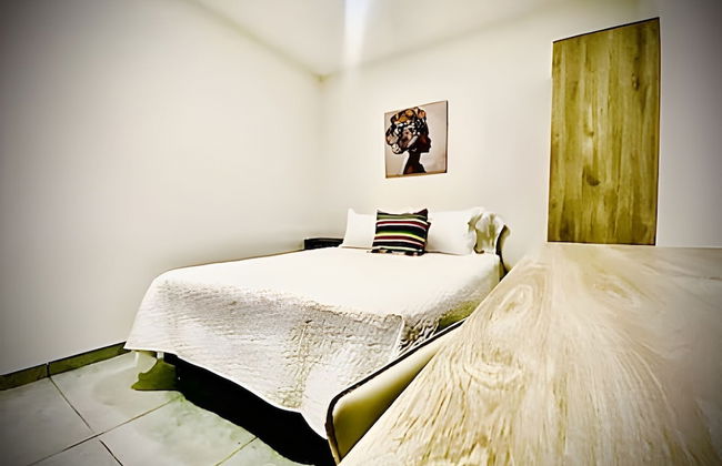 Elite Studios - Photo 5