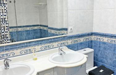 Encantador Muy Céntrico Terraza y AC - Foto 29