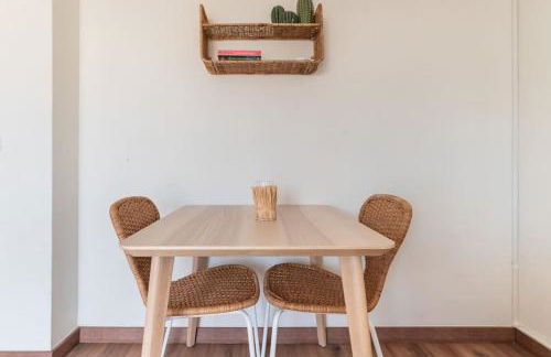 Urban Charm Rooftop Apartment with Vista - Photo 20