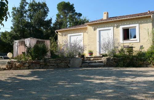 Les Karakis, piscine au sel, jardin 5000m2 - Foto 1