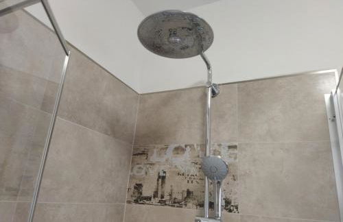 LAKEFRONT HOME RESIDENZA IL GALLO IN RIVA AL LAGo - Foto 25