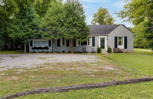 Green Hills Escape - Photo 43