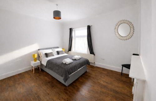 Evo Green Gravesend 2 bed Apartment, 2 mins Station, Town Centre - Foto 15