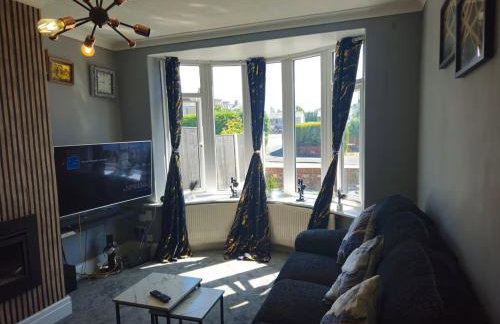 Aldwych house, For Holidays, Contractors & Relocation, Free Parking & Wi-Fi - Foto 5