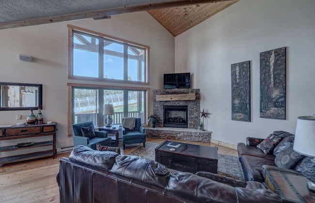 Avalanche Chalet at Terry Peak - Foto 19