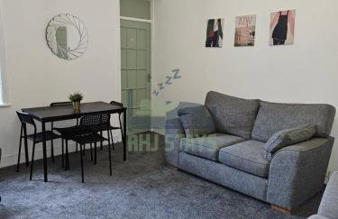 Rectory5 - 5 bedroom 7 beds Parking Perfect for Contractors - Foto 5