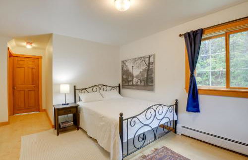 Charming Putney Home Porch, Grill and Hiking Trails - Foto 17