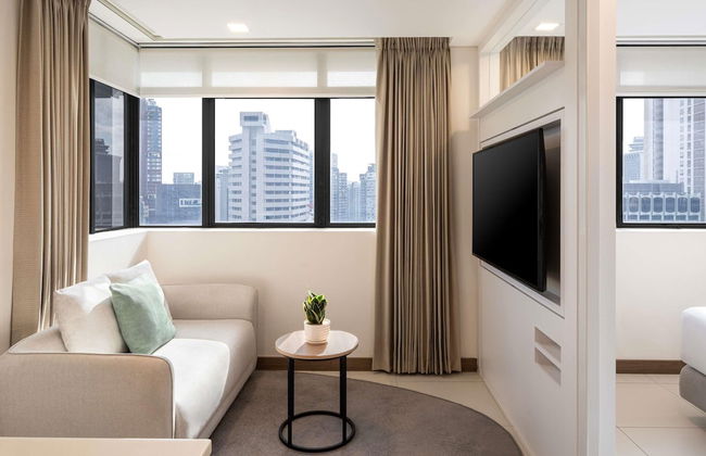 Novotel Living Singapore Orchard - Photo 7