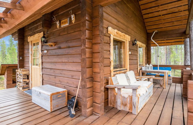 Pyhäpaikka 2 - Photo 2