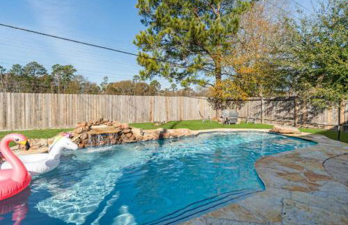 Pool Villa- Near Airport & Downtown, Fire Pit, Foosball - Foto 56