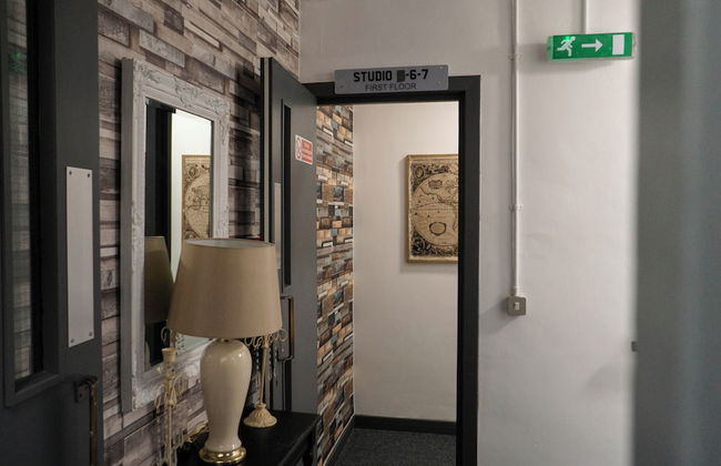 VR Apartments - Photo 72