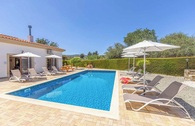 Villa Meadowlands - Photo 1