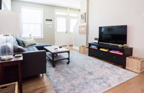 Beautiful 6BR 2 Kitchens Duplex By StayStLouis - Foto 10