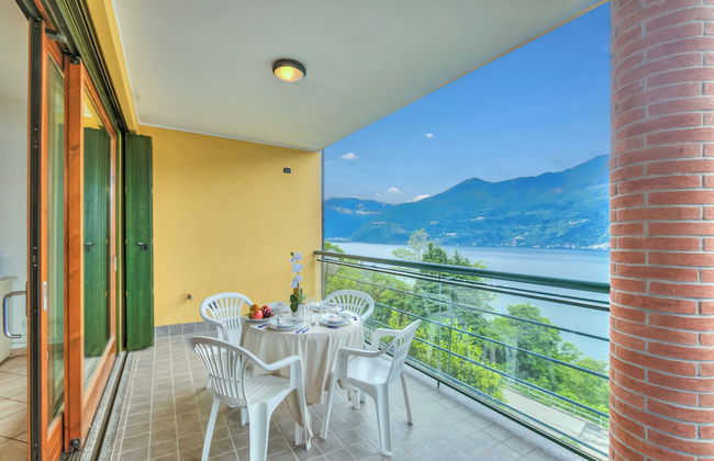 Va Pensiero sul lago Stunning View - Photo 20