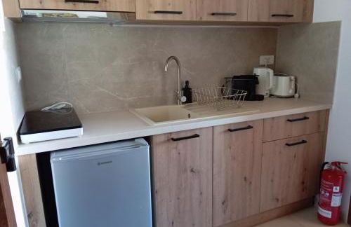 Annousa's House & Studios - Photo 55