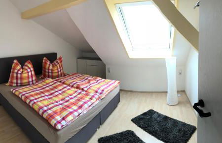 Kuschelige Dachgeschosswohnung am Clarapark - Foto 17