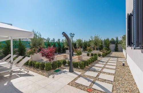 Luxury Villa Primavera Sukosan with Heated Pool - Foto 48