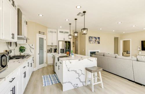 Mtn-View Gem with Private Yard Luxe Beaumont Home - Foto 12