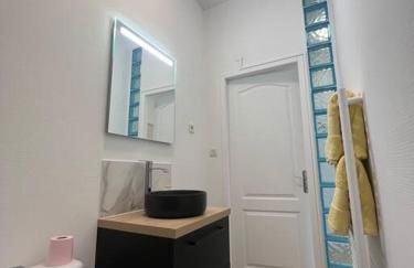 Le Castelet - Paisible T2 proche métro - Foto 13