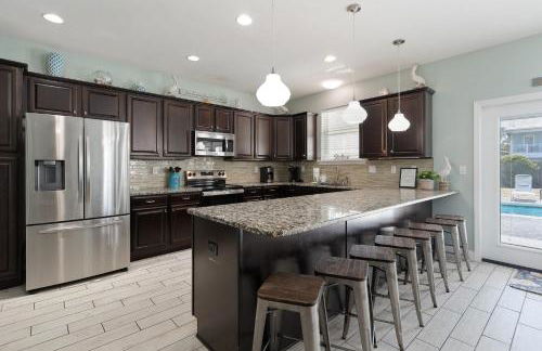 PalmTreeParadise Free Golf Cart 5 min walk 2 Beach - Foto 30