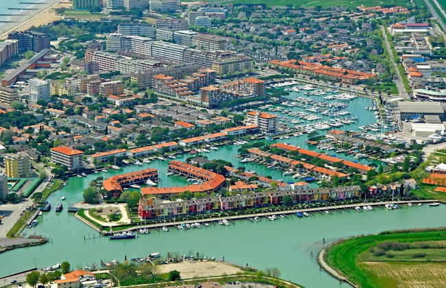 Beautiful One-bedroom Flat With Swimming Pool Near the sea by Beahost Rentals - Foto 15