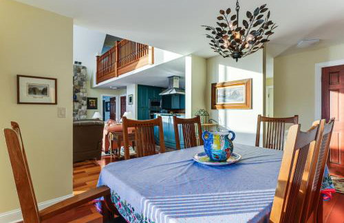 Year-Round Fun in Putnam Station Lakefront Home! - Foto 10