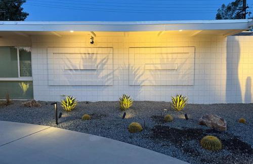 Aerhaus - Mid-Century Oasis - Foto 37