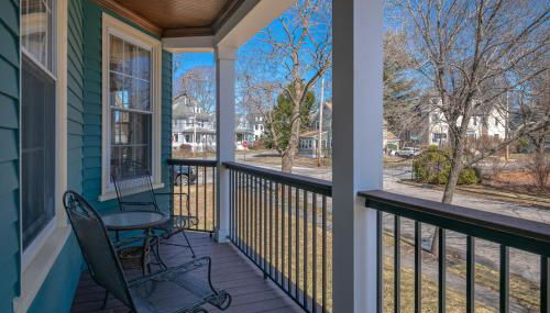 Luxury on Back Cove - Three Gables - Photo 5