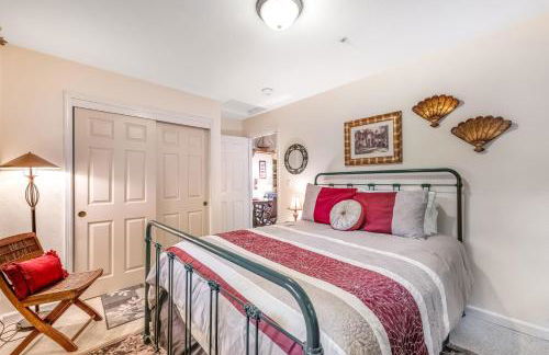 Rustic Mtn-View Home with Wood Stove Dog Friendly - Photo 12