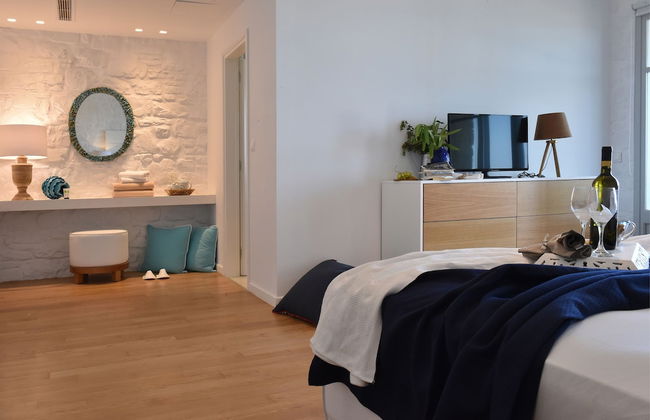 Ambassador Luxury Villas - Photo 9