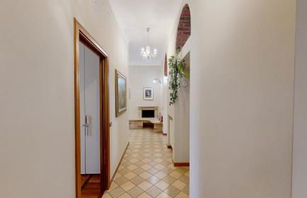 Wonderful downtown apartment-HD NETFLIX, KING-SIZE BED, two minutes' walk from metro - Foto 23