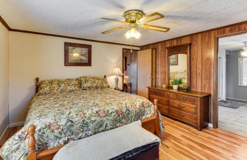 Countryside Haven with Spacious Yard in Tamassee! - Foto 12